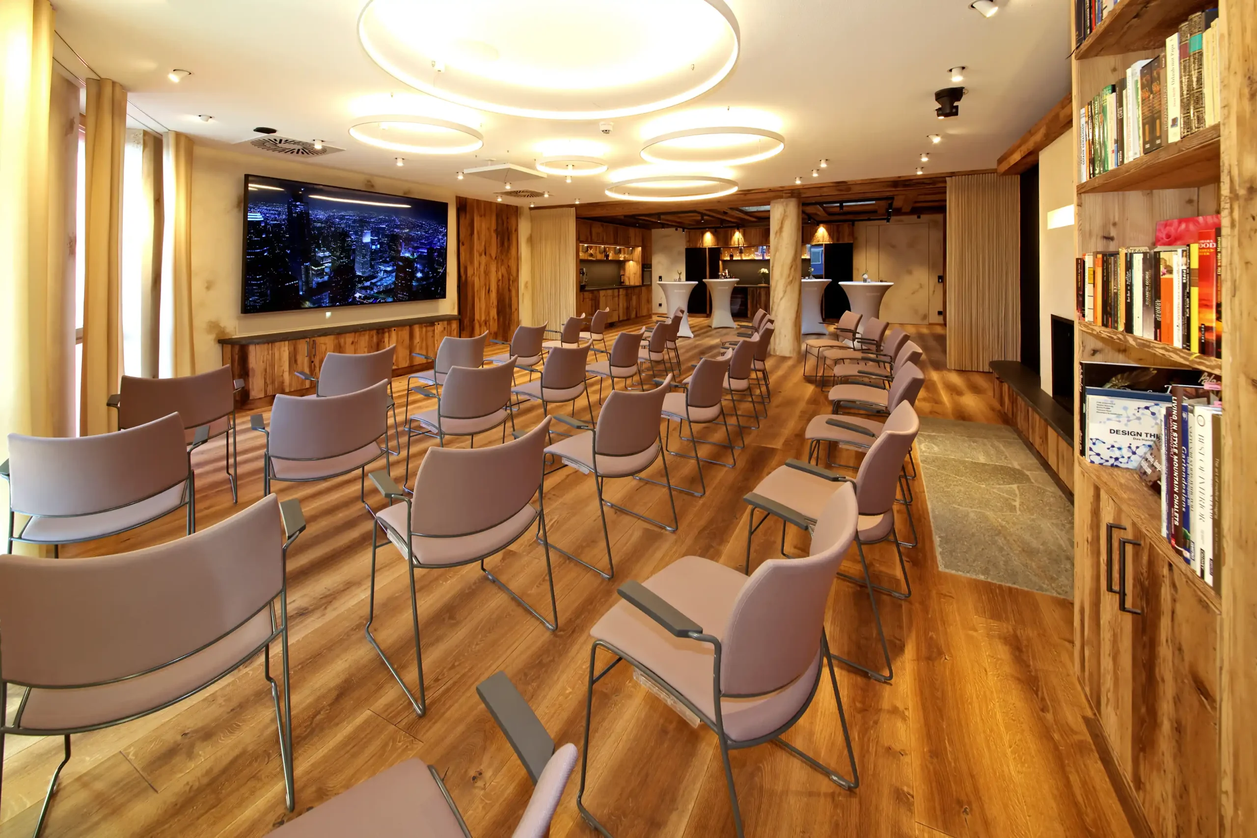 Raum Layout Bild 2 Theater