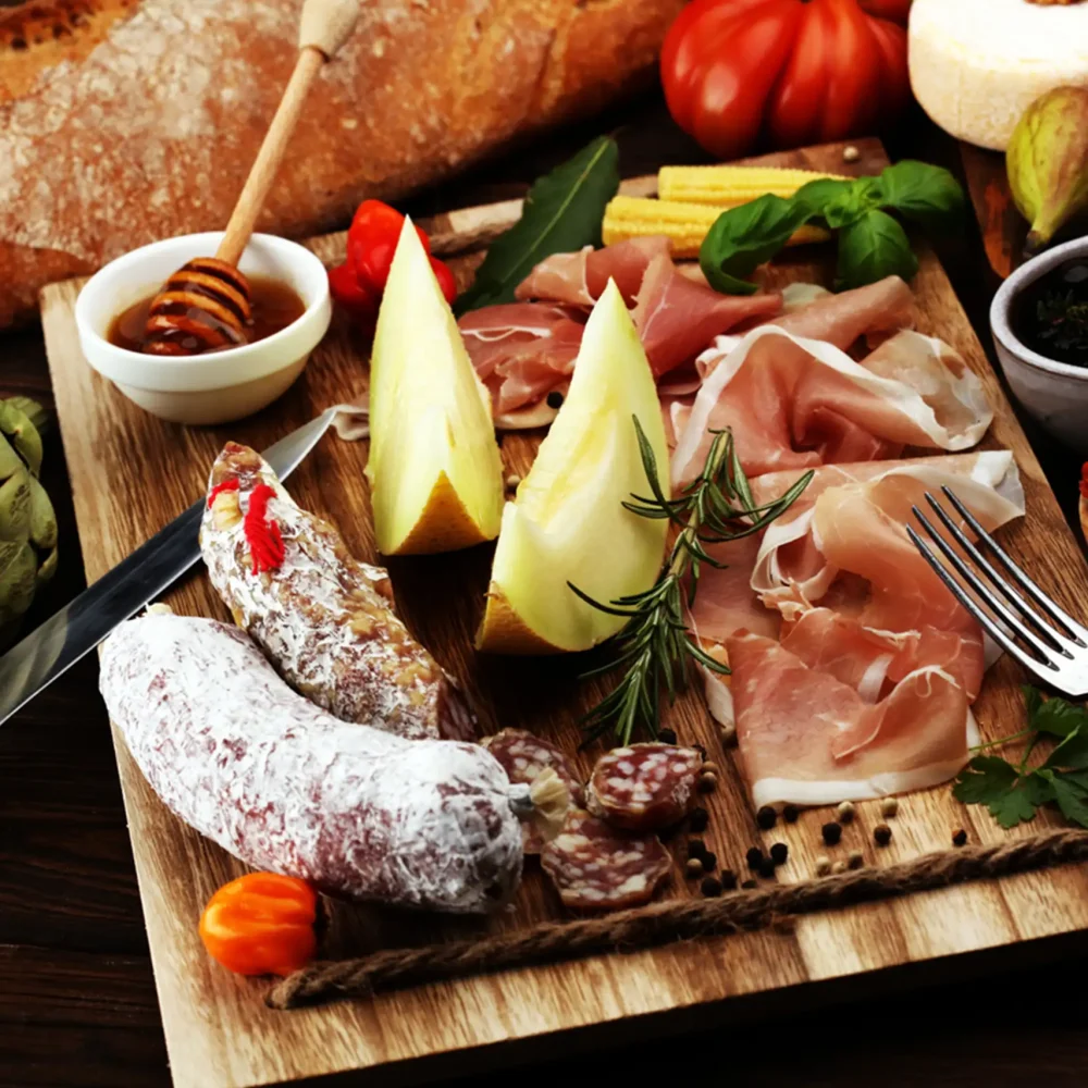 Brettjause mit Familie im Chalet O